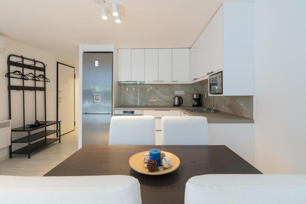 Apartment For 3 Ppl In Varkiza Eksteriør billede