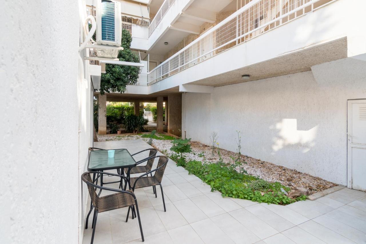 Apartment For 3 Ppl In Varkiza Eksteriør billede